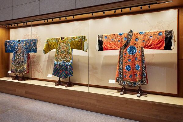 Зироат Мирзиёева посетила китайский национальный музей искусств и ремесел в Пекине - Sputnik Ўзбекистон