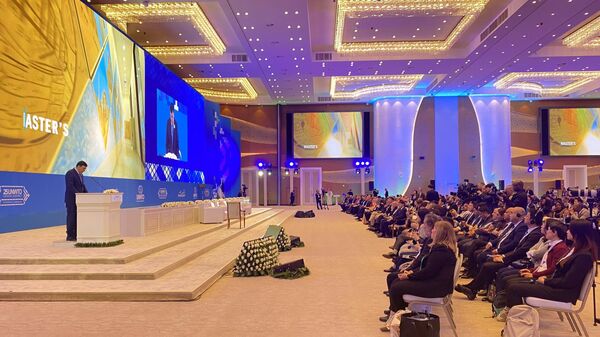 В Самарканде проходит глобальный образовательный форум в сфере туризма - Sputnik Узбекистан
