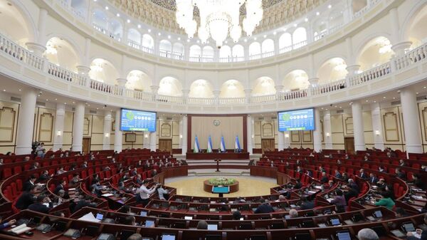 Zasedanie Zakonodatelnoy palati Oliy Majlisa Uzbekistana - Sputnik O‘zbekiston