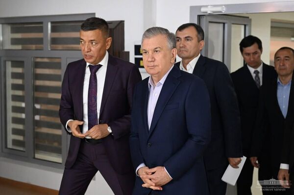 Шавкат Мирзиёев прибыл в Кашкадарьинскую область - Sputnik Ўзбекистон