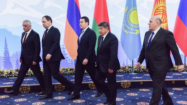 Премьер-министры стран ЕАЭС на заседании Евразийского межправительственного совета в Бишкеке - Sputnik Узбекистан