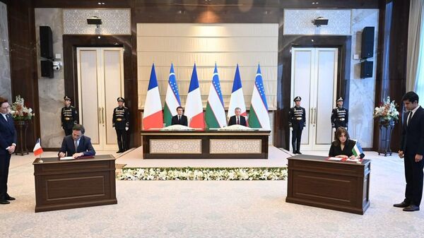 Узбекистан и Франция подписали ряд двусторонних документов. - Sputnik Узбекистан