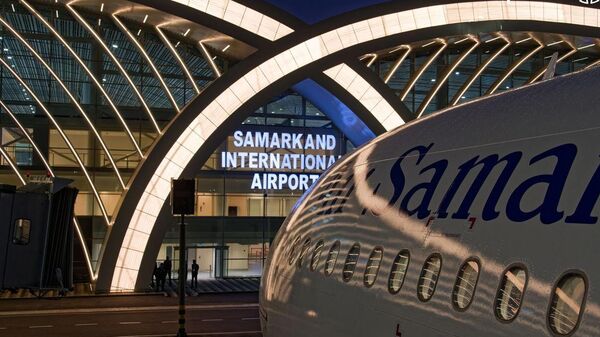 В аэропорту Самарканда встретили первый борт авиакомпании Air Samarkand. - Sputnik Узбекистан