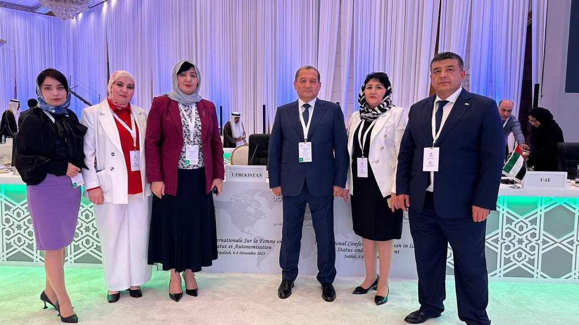 Делегация Узбекистана принимает участие в международной конференции Женщины в Исламе - Sputnik Узбекистан, 1920, 07.11.2023