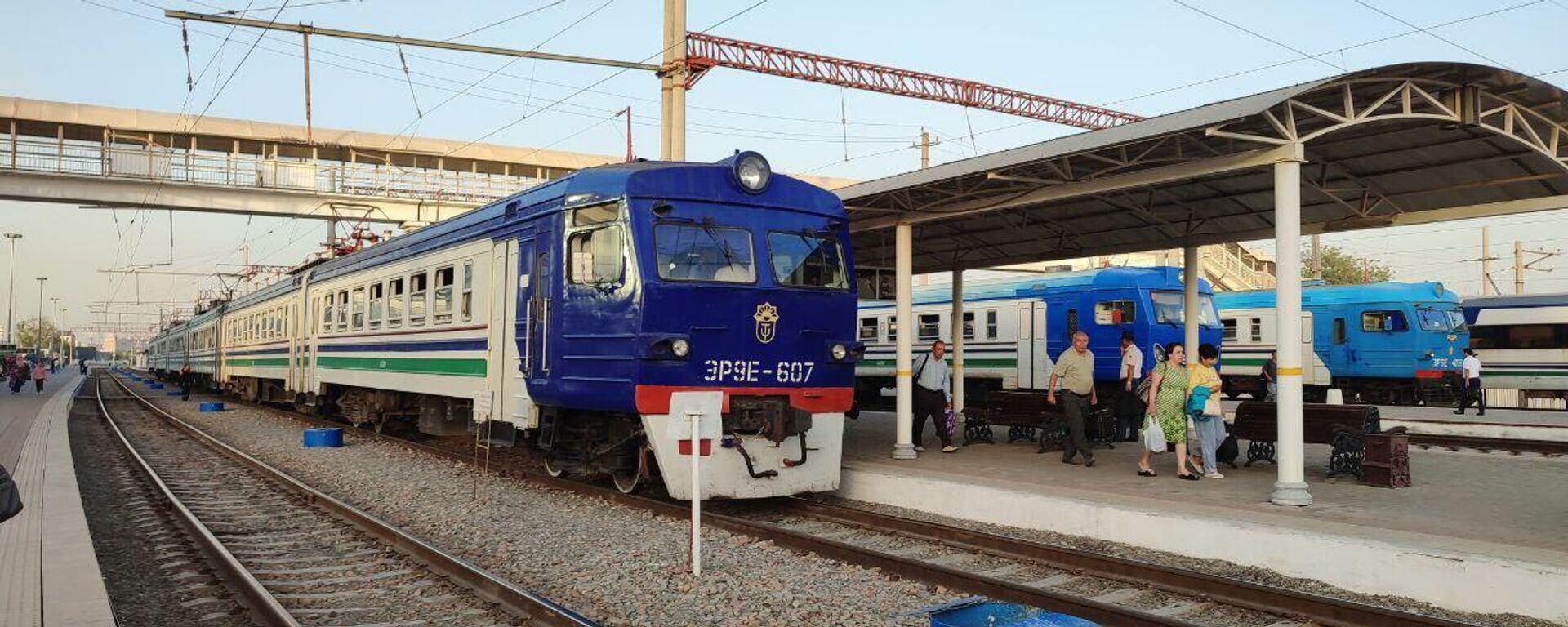 Электричка Электричка - Sputnik Ўзбекистон, 1920, 11.09.2025