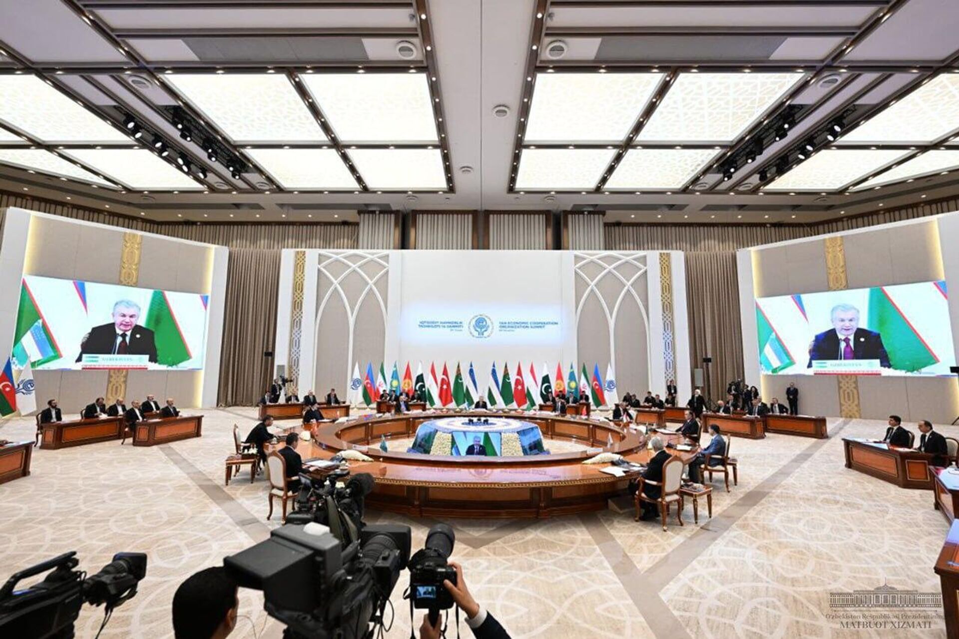 Саммит Организации экономического сотрудничества в Ташкенте. - Sputnik Узбекистан, 1920, 09.11.2023
