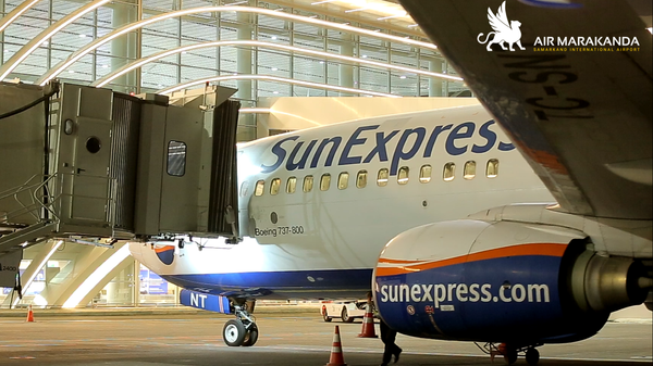 Турецкая авиакомпания SunExpress - Sputnik Узбекистан