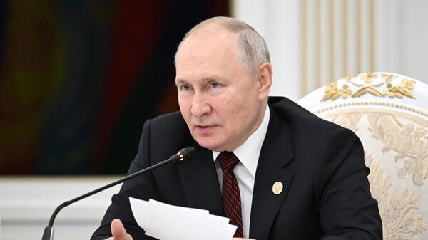 V. Putin. Arxivnoe foto - Sputnik O‘zbekiston