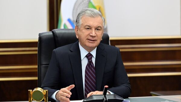 Шавкат Мирзиёев провел совещание по обсуждению процессов трансформации и приватизации в банковской системе. - Sputnik Узбекистан