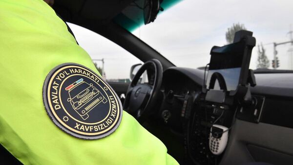 Нашивка сотрудника службы безопасности дорожного движения  - Sputnik Ўзбекистон