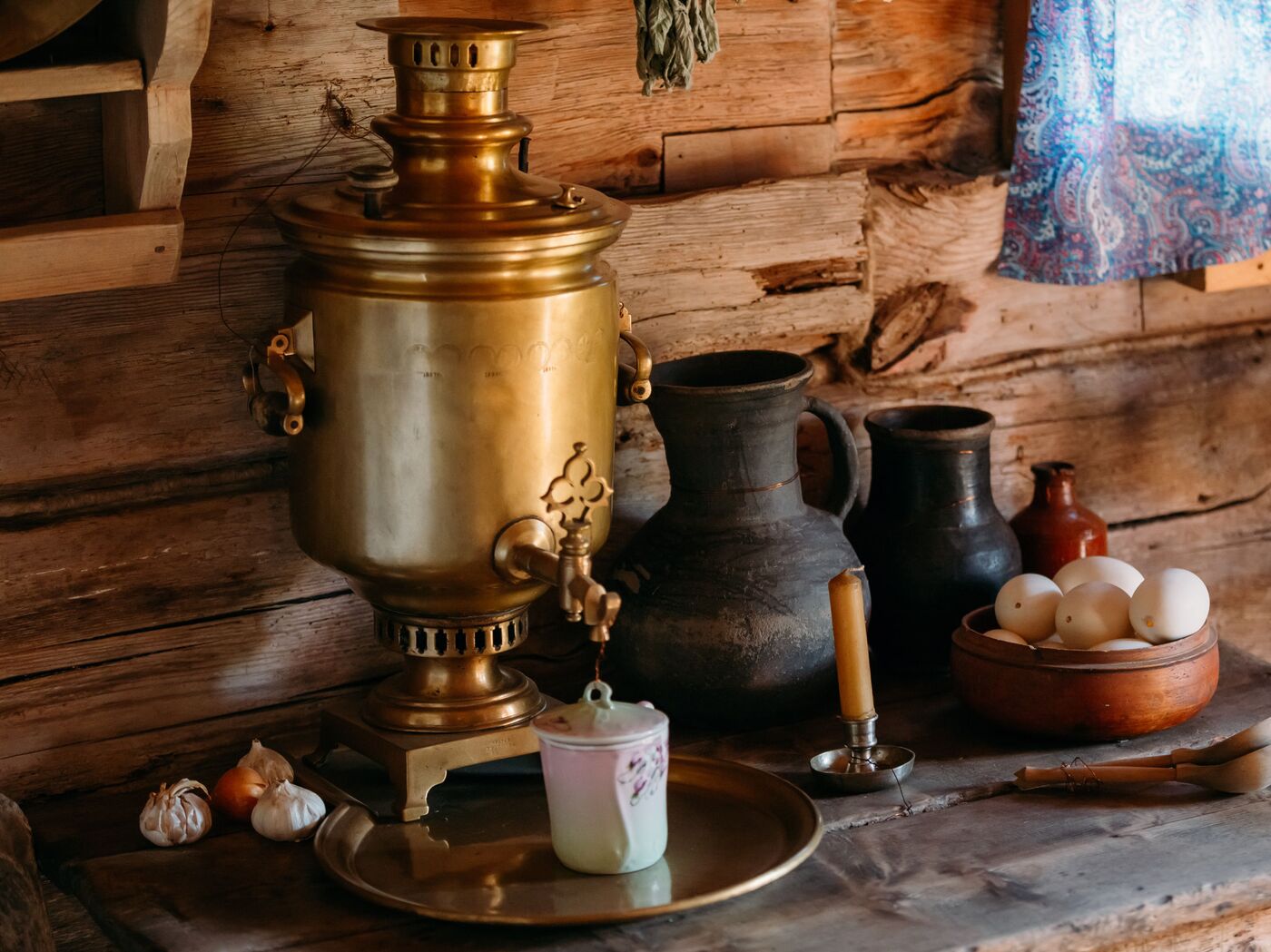 Oriq nozik jinsiy aloqa Tashlab ketilgan uyda fotosini bilan anal jinsiy aloqa