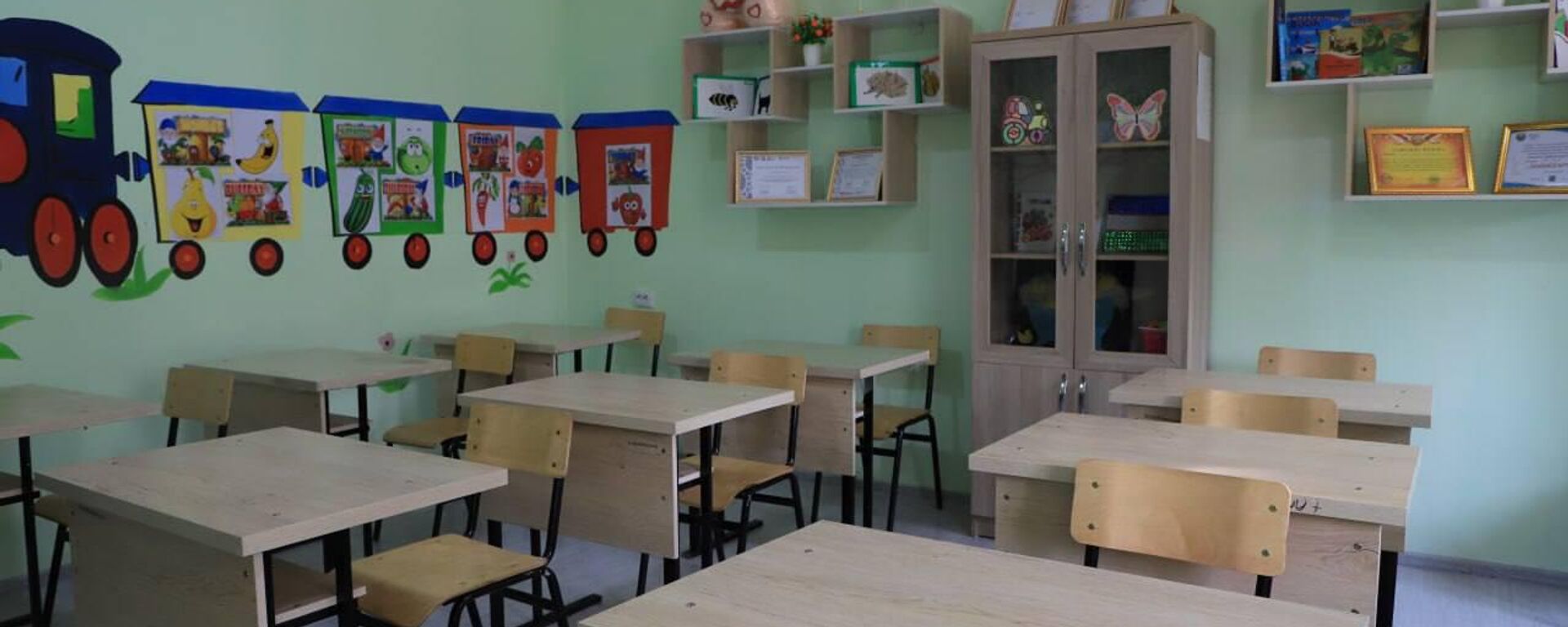 В Бухаре построили новое здание школы-интерната для детей с нарушениями зрения. - Sputnik Узбекистан, 1920, 26.12.2025