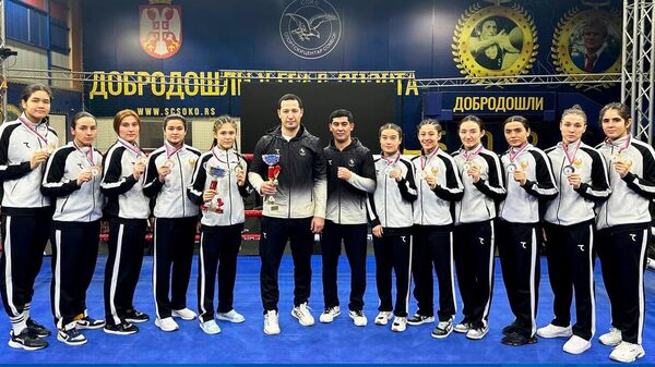 Феруза Казакова признана лучшей участницей турнира Кубка наций по боксу в Сербии.  - Sputnik Узбекистан