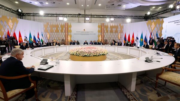 Премьер-министр РФ М. Мишустин принял участие в заседании Евразийского межправительственного совета в Алма-Ате - Sputnik Узбекистан