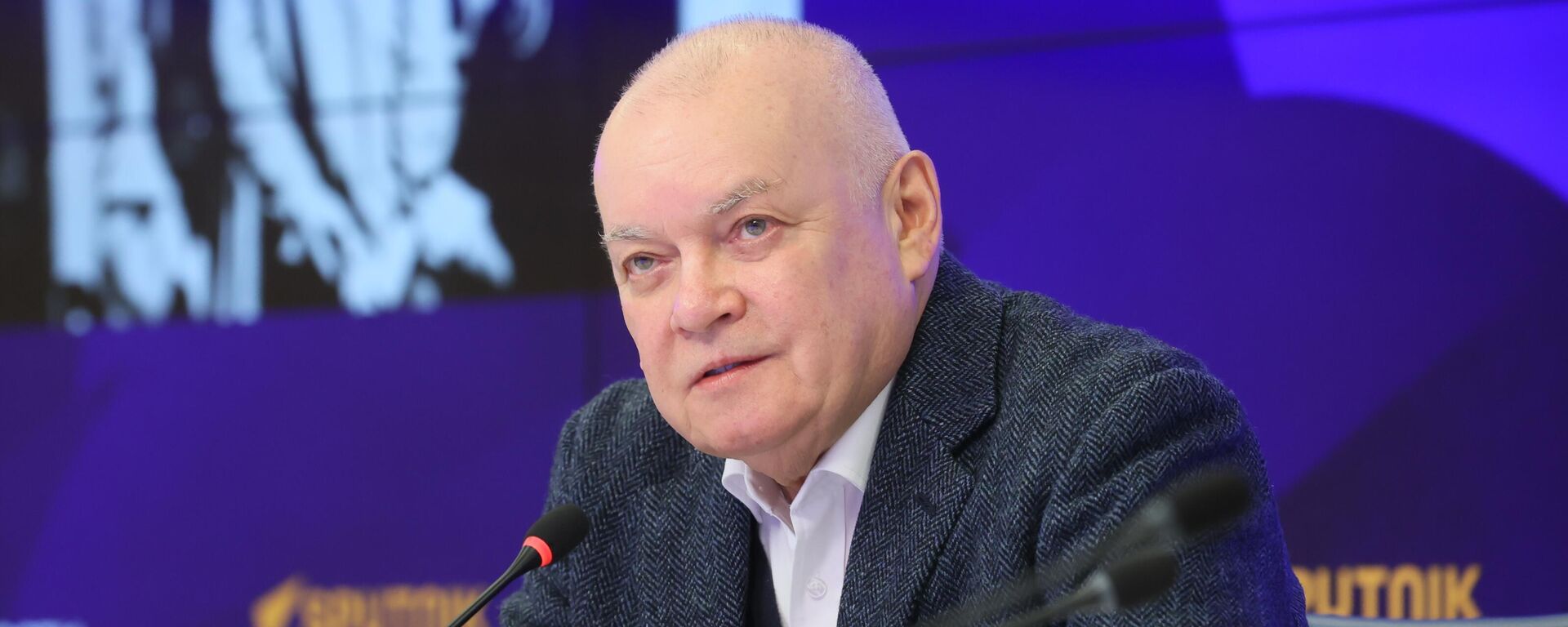 Генеральный директор Международной медиагруппы Россия сегодня Дмитрий Киселев участвует в презентации проекта Освобождение. Путь к Победе. - Sputnik Ўзбекистон, 1920, 01.07.2025