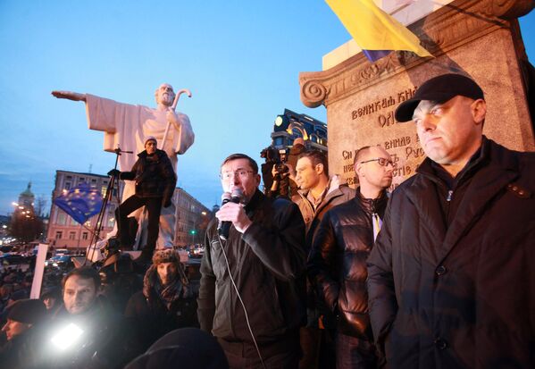 В Киеве продолжаются народные волнения - Sputnik Узбекистан