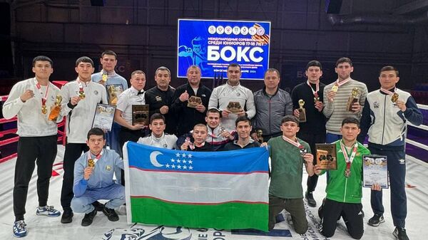 Боксеры Узбекистана завоевали золотые, серебряные и бронзовую медали на мемориальном турнире в Комсомольске-на-Амуре - Sputnik Узбекистан