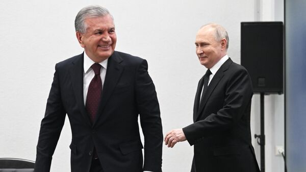 Prezident RF V. Putin vstretilsya s prezidentom Uzbekistana Shavkatom Mirziyeyevim - Sputnik O‘zbekiston