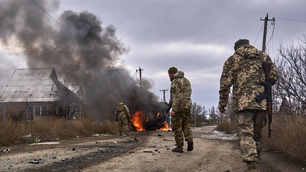 Украинские военнослужащие недалеко от Бахмута, Донецкая область, 23 ноября 2023 года. - Sputnik Ўзбекистон