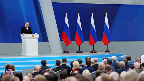 Послание президента РФ В. Путина Федеральному Собранию  - Sputnik Узбекистан