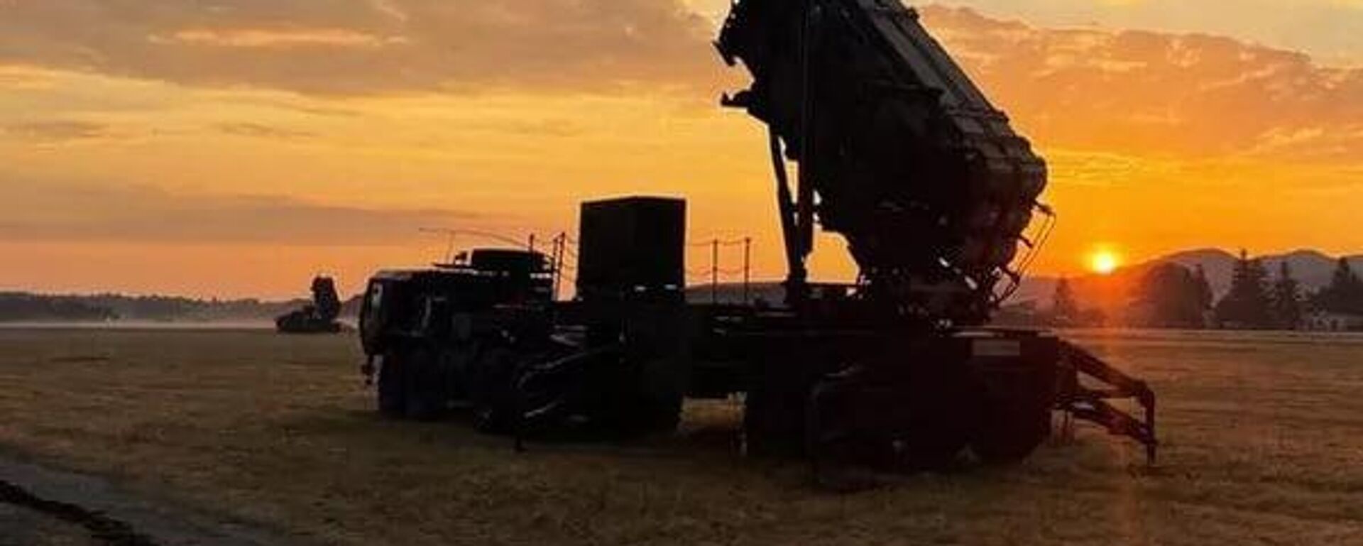 Зенитно ракетный комплекс Patriot  - Sputnik Ўзбекистон, 1920, 08.03.2026