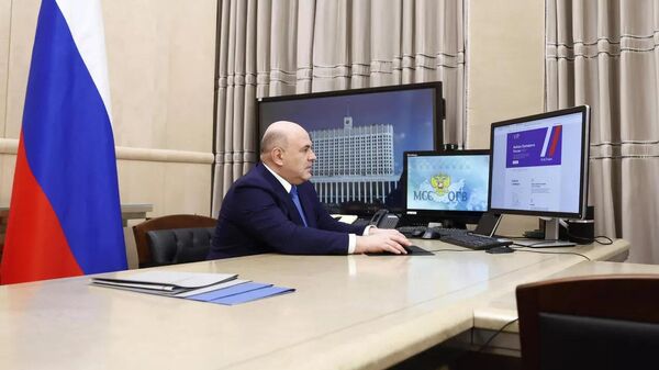 Премьер-министр РФ Михаил Мишустин проголосовал на выборах президента России - Sputnik Узбекистан