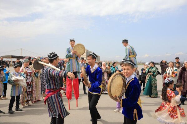 Празднование Навруза в Самаркандской области - Sputnik Узбекистан