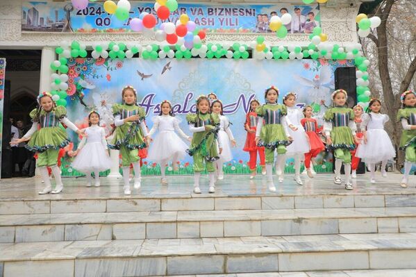 Празднование Навруза в городе Чуст Наманганской области - Sputnik Узбекистан