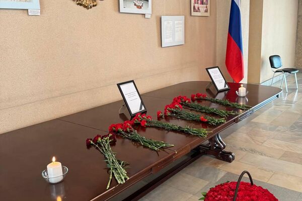 Политики Узбекистана выражают соболезнования народу России в связи с терактом в Крокусе  - Sputnik Узбекистан