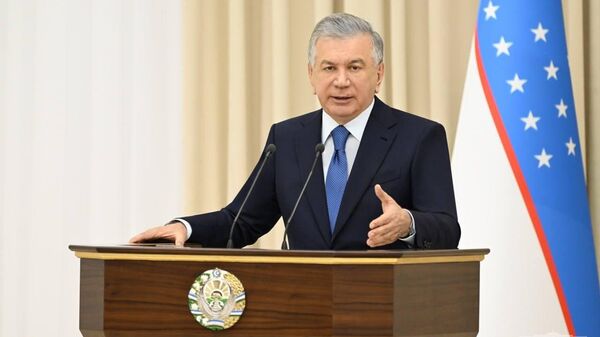 Президент Шавкат Мирзиёев 26 марта провел совещание, посвященное обсуждению мер по экономическому и социальному развитию Наманганской области. - Sputnik Узбекистан