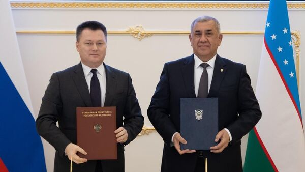 Генеральные прокуроры Российской Федерации и Республики Узбекистан подписали программу сотрудничества - Sputnik Узбекистан