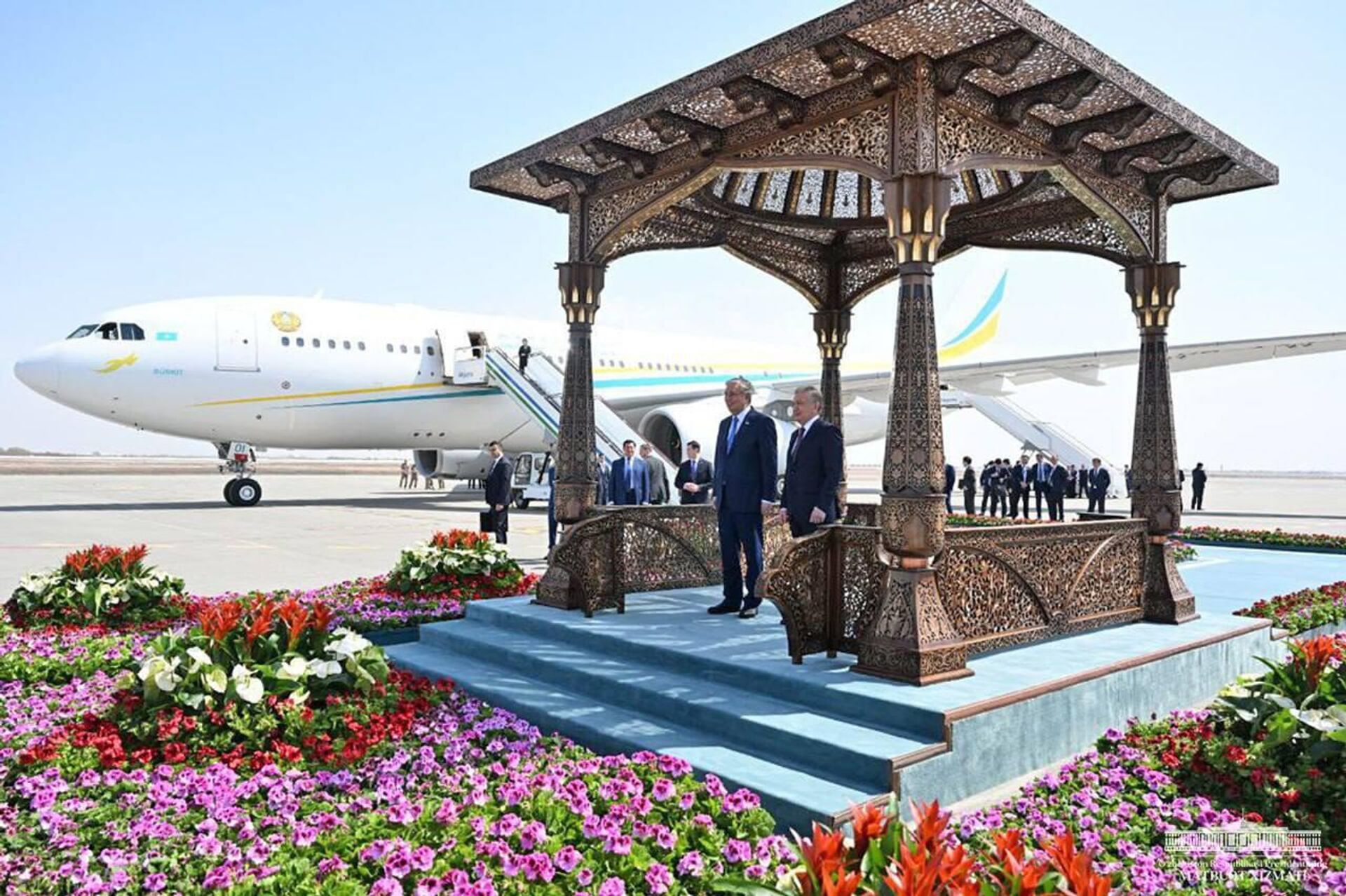 Prezident Respubliki Kazaxstan Kasim-Jomart Tokayev pribil s vizitom v nashu stranu. - Sputnik O‘zbekiston, 1920, 05.04.2024