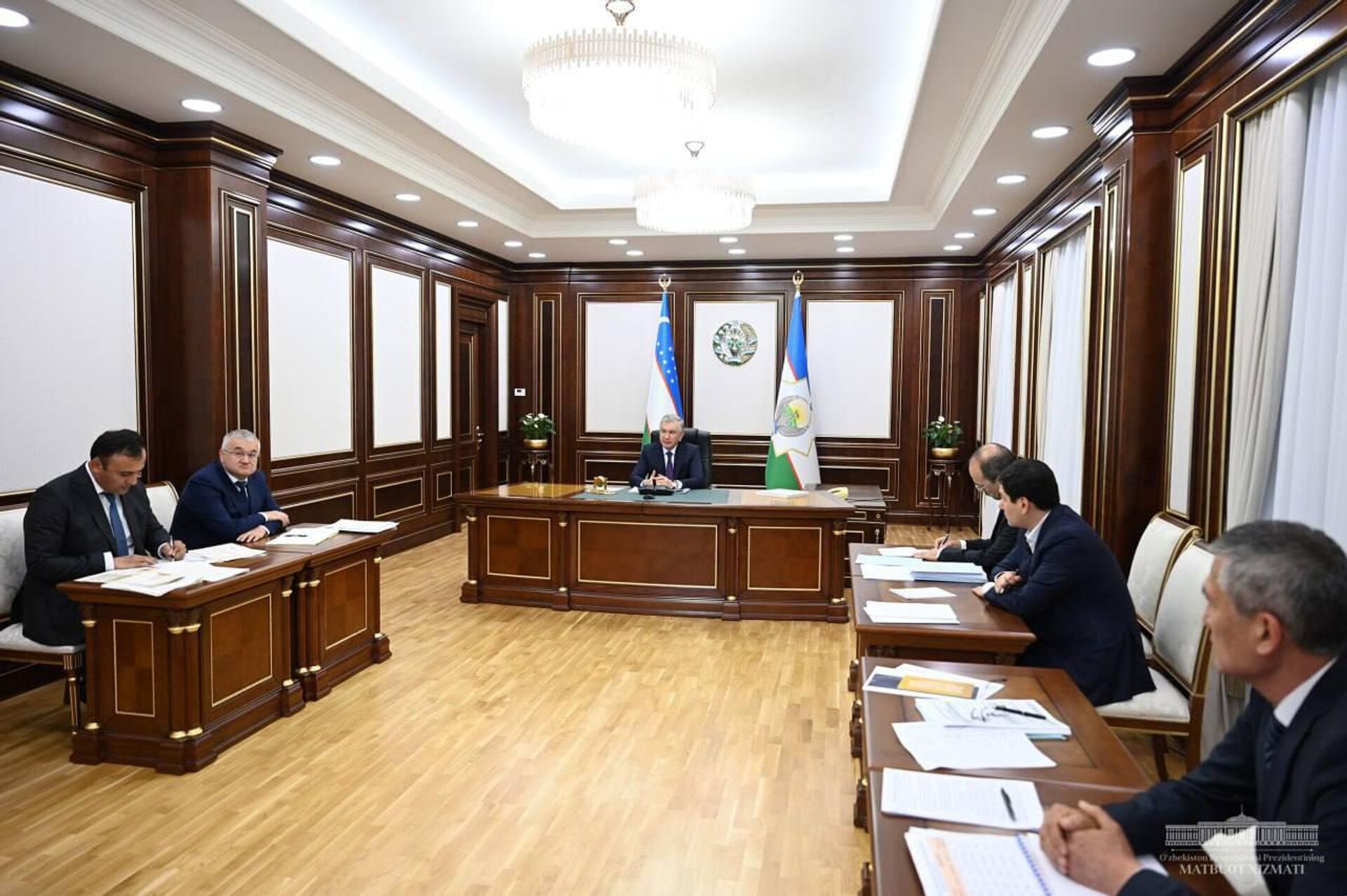 Президент Шавкат Мирзиёев 29 апреля провел совещание по обсуждению задач в сфере геологии и горно-металлургической промышленности. - Sputnik Узбекистан, 1920, 30.04.2024