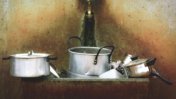 Алюминиевая посуда. Иллюстративное фото - Sputnik Узбекистан