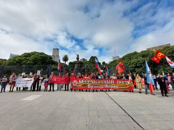 Argentinada &quot;O‘lmas polk&quot; yurishi. - Sputnik O‘zbekiston