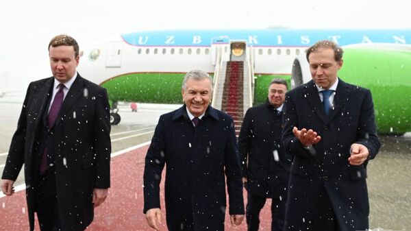 Prezident Uzbekistana pribil v Rossiyskuyu Federatsiyu - Sputnik O‘zbekiston