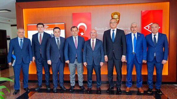 Узбекистан и Турция определили  направления взаимодействия в области стандартизации, аккредитации и технического регулирования - Sputnik Узбекистан