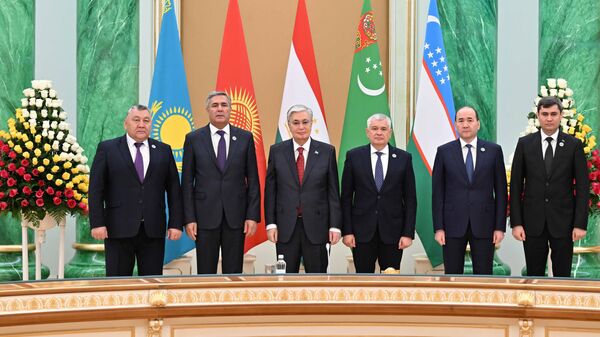 Президент Касым-Жомарт Токаев принял секретарей советов безопасности стран Центральной Азии - Sputnik Узбекистан