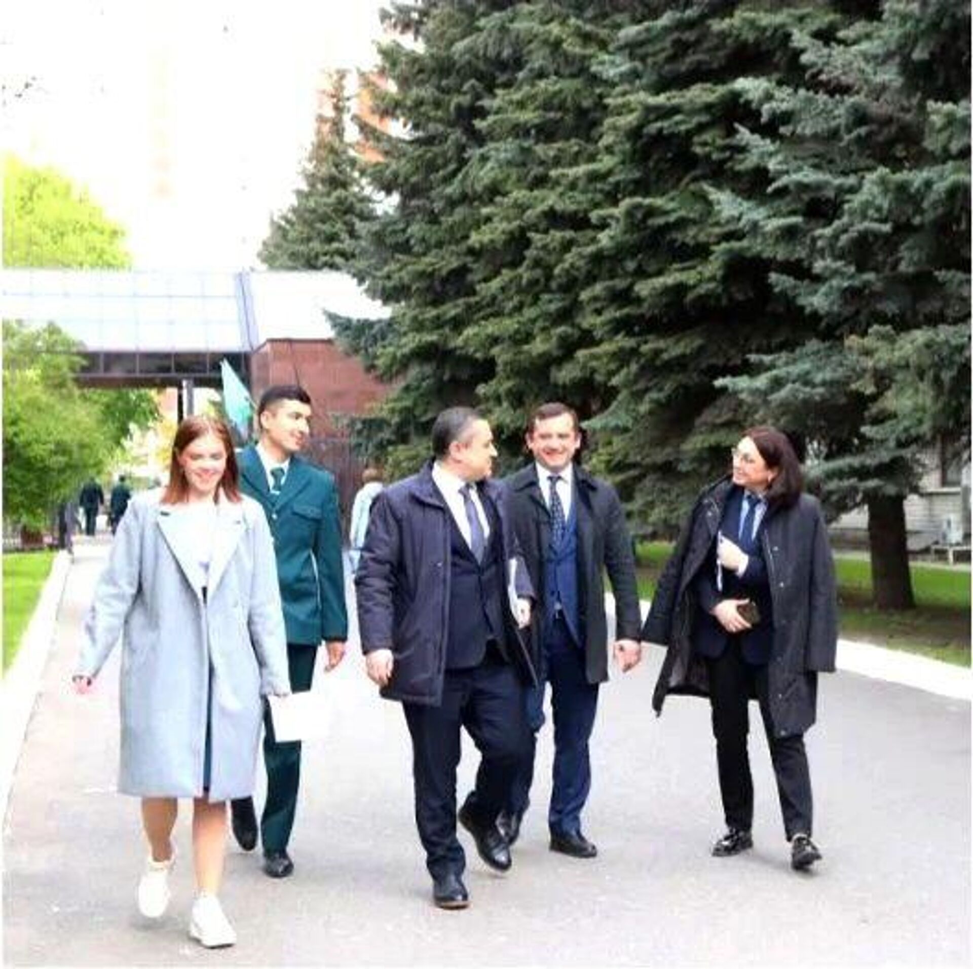 Представители посольства Узбекистана в Москве посетили Российскую таможенную академию - Sputnik Узбекистан, 1920, 18.05.2024