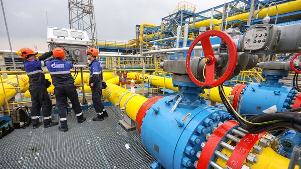 Российский газ нужен населению, экономике, энергетике стран Центральной Азии — Эргашев - Sputnik Узбекистан