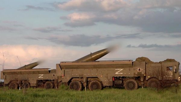 В России начались учения по применению нестратегического ядерного оружия - Sputnik Узбекистан