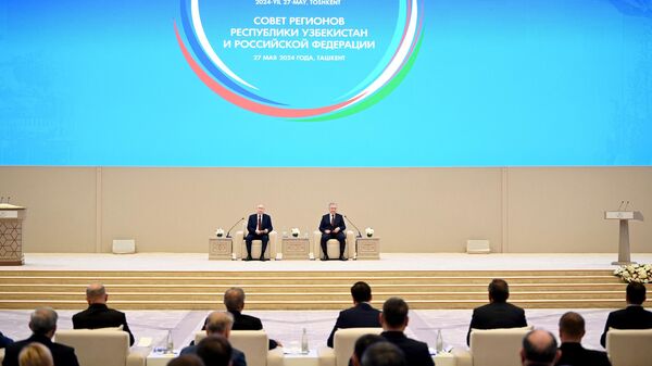 Переговоры президентов Узбекистана и России — прямая трансляция
 - Sputnik Узбекистан