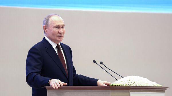 Государственный визит президента Владимира Путина в Узбекистан. День второй - Sputnik Узбекистан