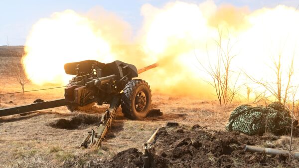 Боевая подготовка артиллеристов Южной группировки войск - Sputnik Узбекистан