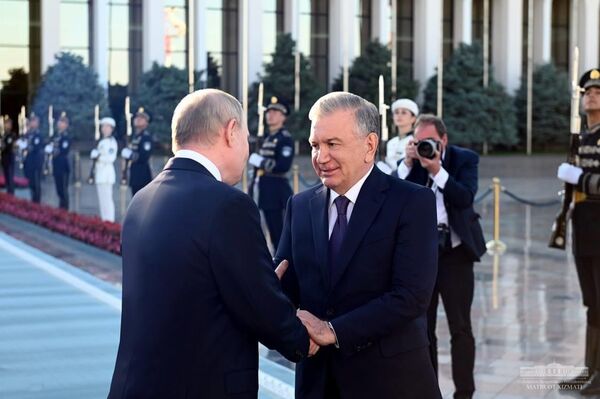 Владимир Путин завершил государственный визит в Узбекистан - Sputnik Узбекистан