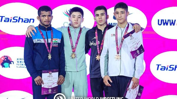 В Иордании стартовал чемпионат Азии U17 по спортивной борьбе.  - Sputnik Ўзбекистон