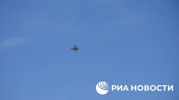 ВСУ, пытаясь спасти самолеты от российских ударов, поднимают их в небо на время тревоги - Sputnik Ўзбекистон