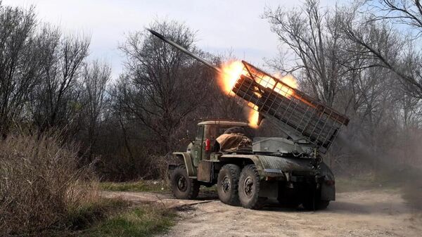  Российские войска взяли под контроль населенные пункты Спорное и Новоалександровка в ДНР, - Sputnik Узбекистан