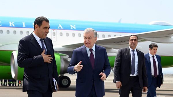 Аэропорт Коканда впервые в своей истории принял крупный самолет - Sputnik Узбекистан