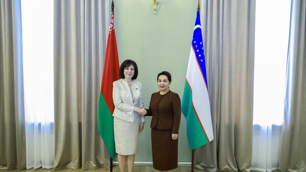 Наталья Кочанова и Танзила Нарбаева  - Sputnik Узбекистан